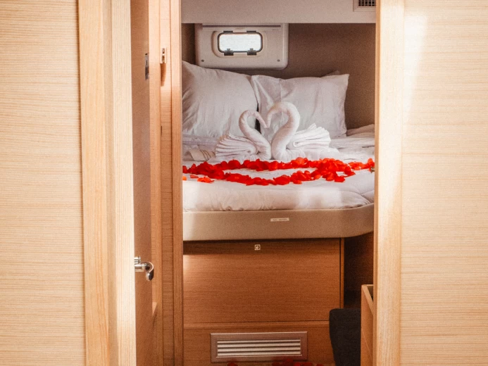 Catamarano a noleggio a Parham Town al miglior prezzo