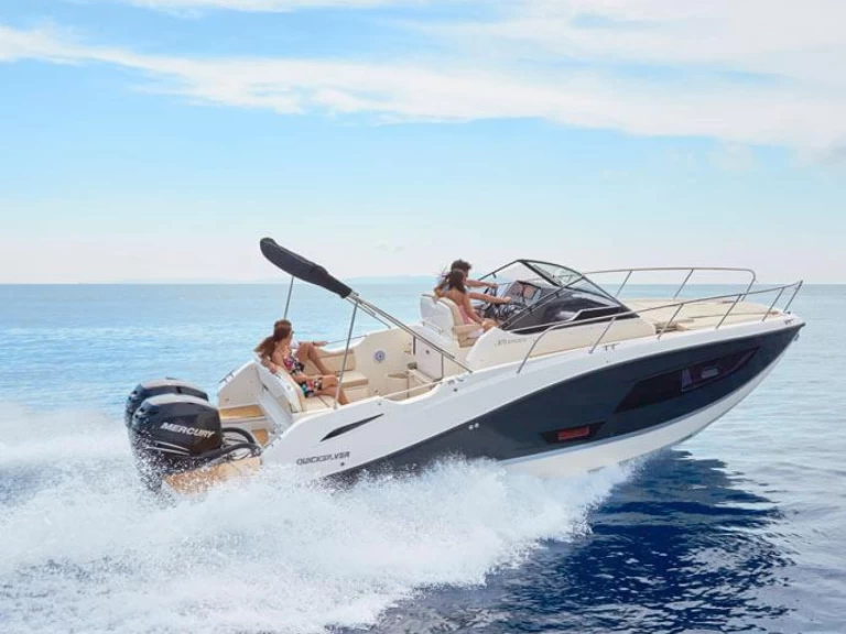 Noleggio Barca a motore Quicksilver con patente nautica
