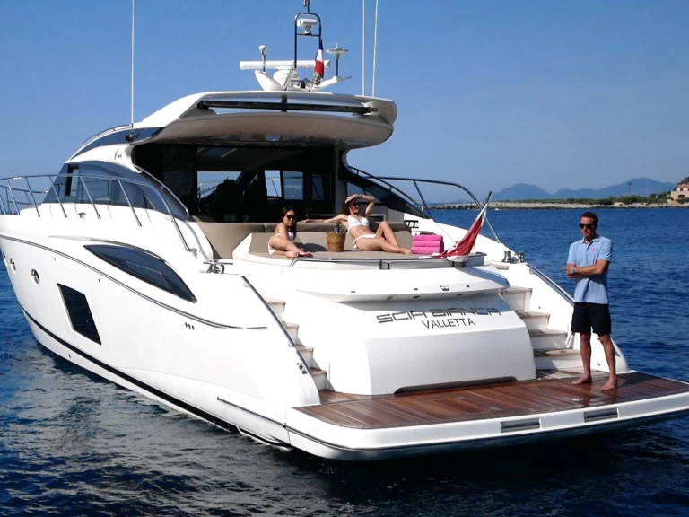 Noleggio barche Princess Princess V62S a Juan-les-Pins su Samboat