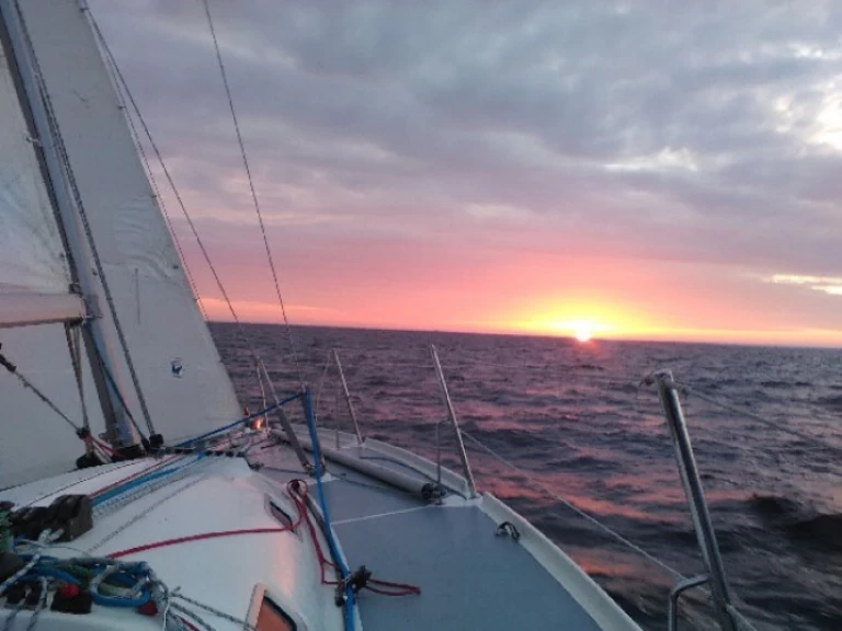 Noleggio barche 3c-Composites Bongo 9.60 a Loctudy su Samboat