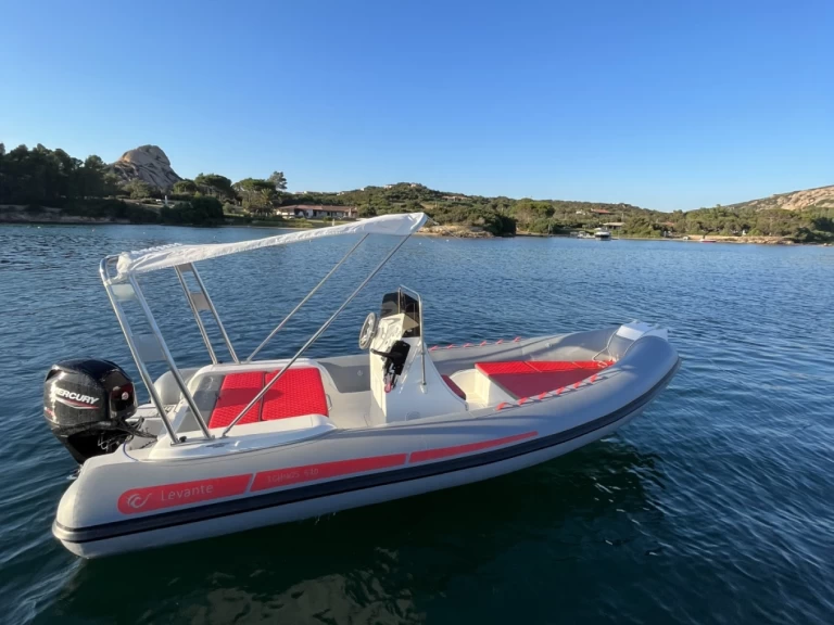 Noleggio Gommone GTR MARE srl con patente nautica