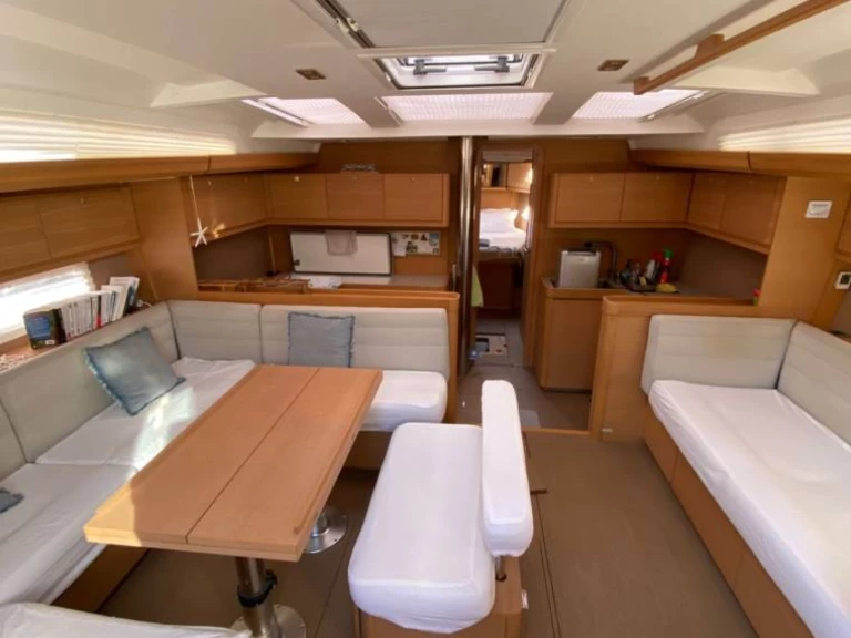 Noleggio Barca a vela Dufour con patente nautica