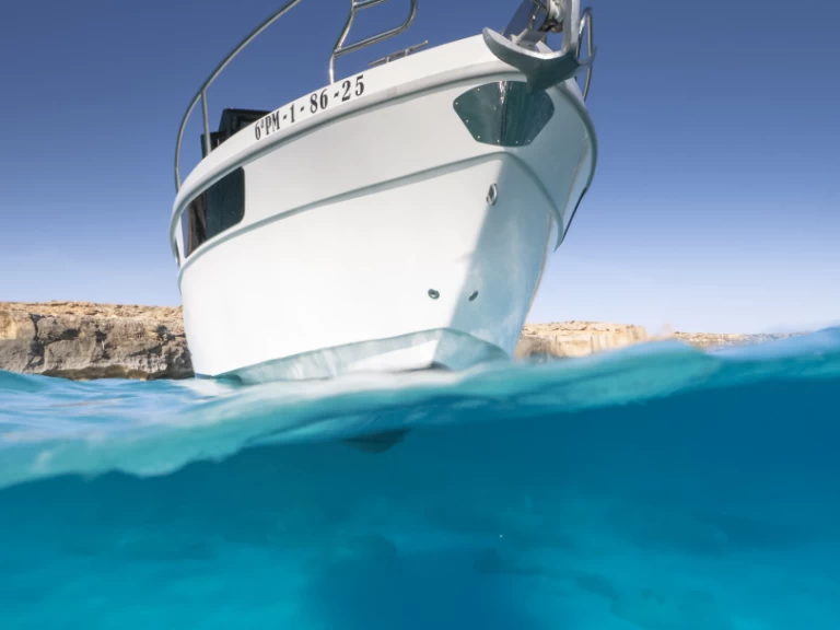 Noleggio Barca a motore Saver con patente nautica