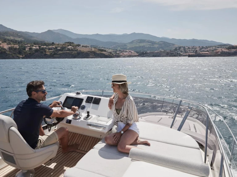 Noleggio a Juan-les-Pins – Prestige Prestige 420 Fly su SamBoat