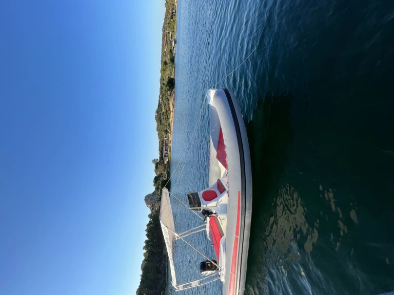 Noleggiare una GTR MARE srl Levante ichnos a Port of Cannigione