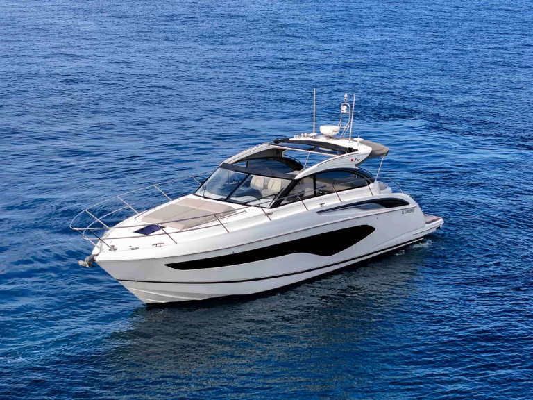 Noleggio Yacht di lusso con o senza skipper Princess a Golfe-Juan