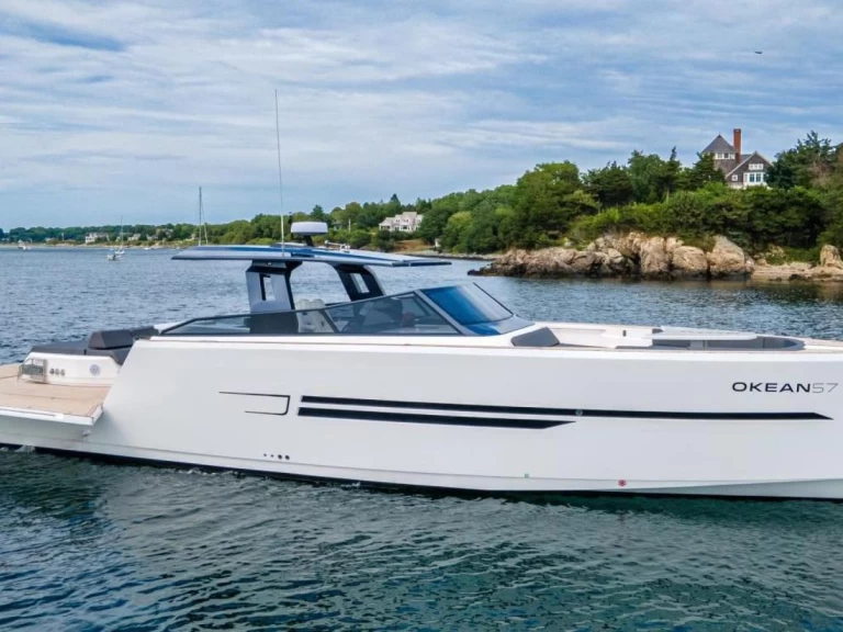 Noleggio Barca a motore OKEAN con patente nautica