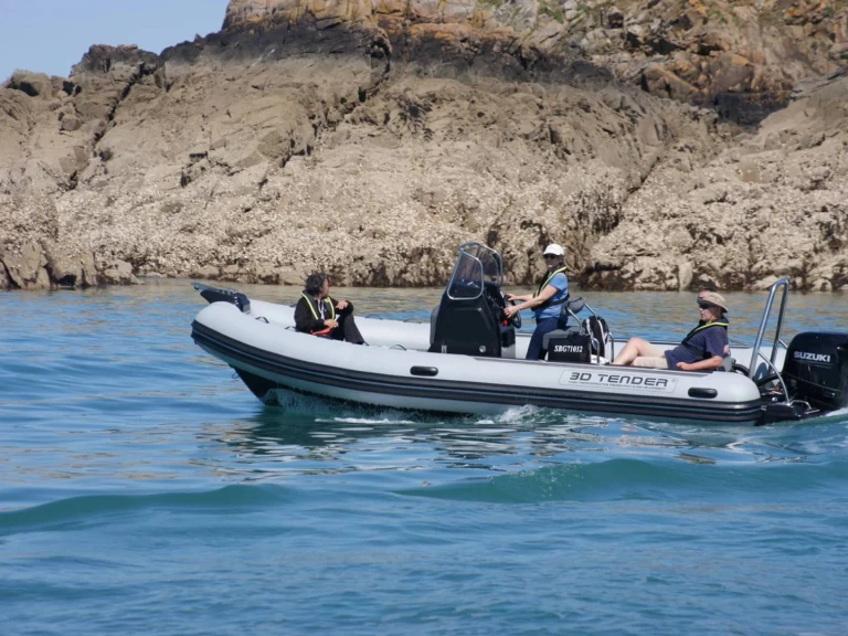 Noleggiare una 3D Tender DREAM 6.55 a Saint-Quay-Portrieux