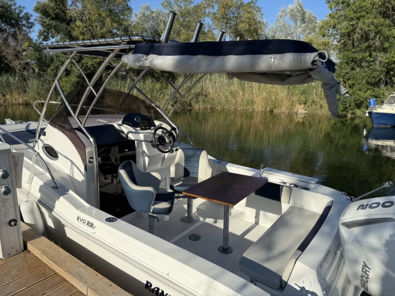 Noleggio barche Mandelieu-la-Napoule economico EVO 22