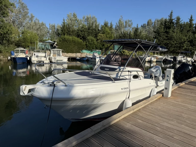 Noleggio Barca a motore con o senza skipper Ranieri a Mandelieu-la-Napoule