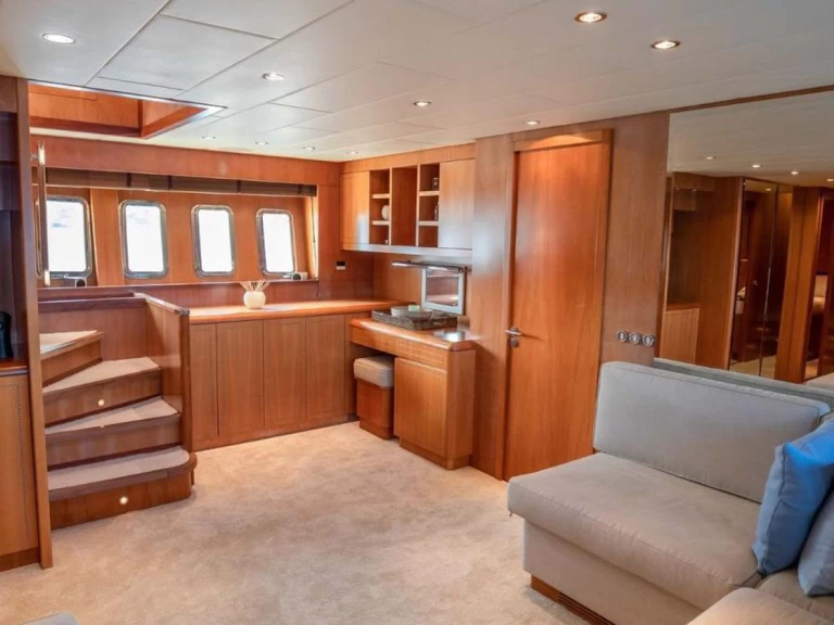 Noleggio barche Leopard Leopard 24 a Golfe-Juan su Samboat