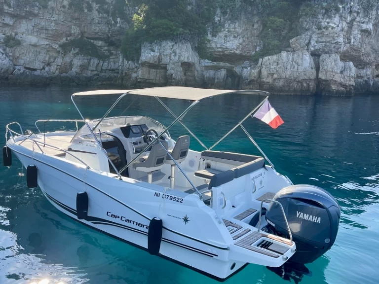 Noleggio Barca a motore con o senza skipper Jeanneau a Antibes