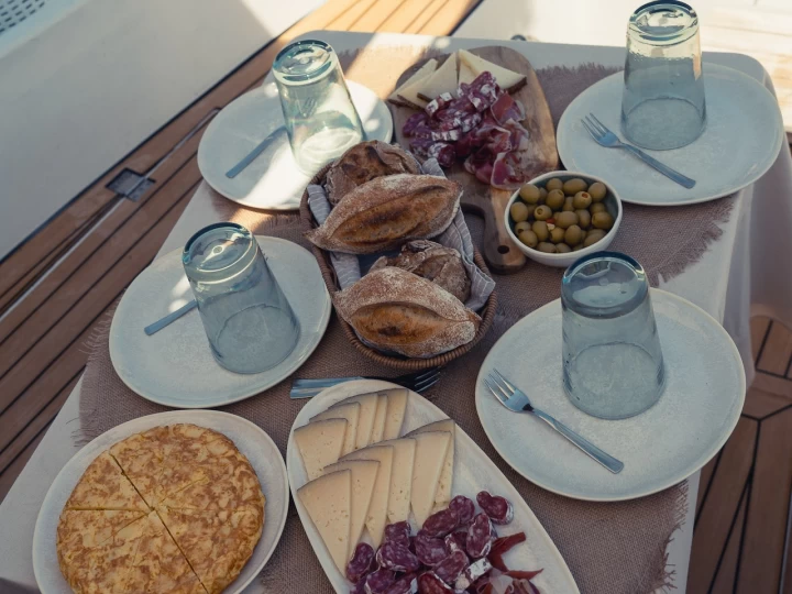 Noleggio Barca a motore con o senza skipper Llaut Myabca a Palma de Maiorca