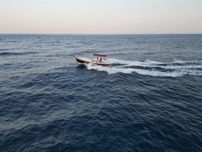 Noleggio barche Catania economico Altair 25