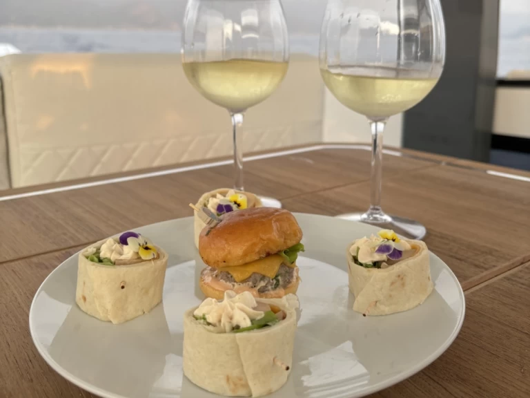 Noleggio a San Fiorenzo – Saxdor Saxdor 400 GTO su SamBoat