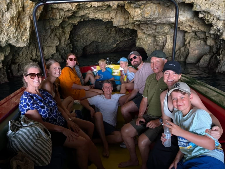 Noleggio barche Ċirkewwa economico motoring