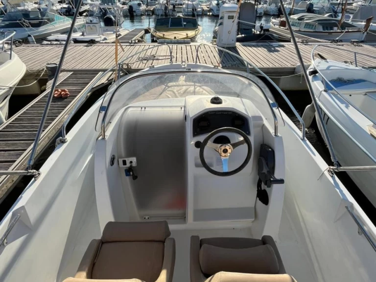 Noleggio a Argelès-sur-Mer – Jeanneau Cap Camarat 5.5 CC su SamBoat