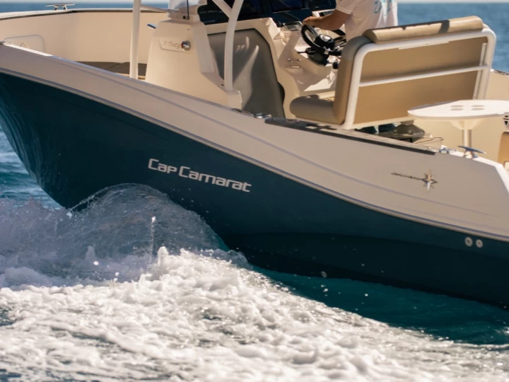 Noleggiare una Jeanneau Cap Camarat 7.5 CC a Altea