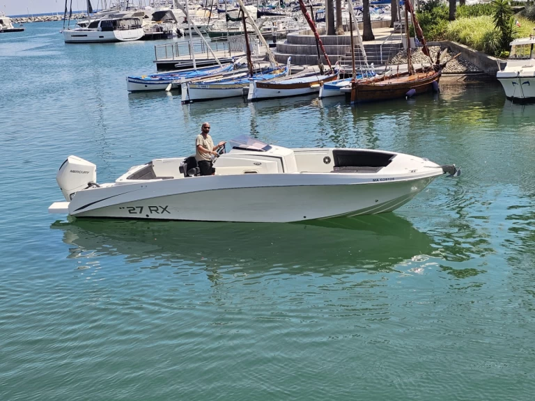 Noleggio Barca a motore con o senza skipper Pacific Craft a Port Fréjus