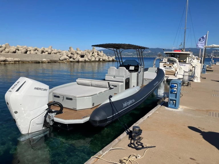 Noleggiare una Premiere Intrepido  a Santa Marina Salina