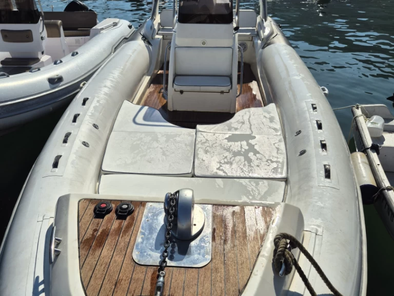 Noleggio a Porto Turistico Masuccio Salernitano – Nuova Jolly King 850 su SamBoat