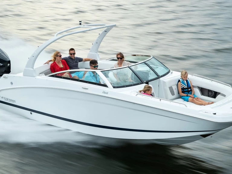 Four Winns HD 240 OB da affittare a  Cannes