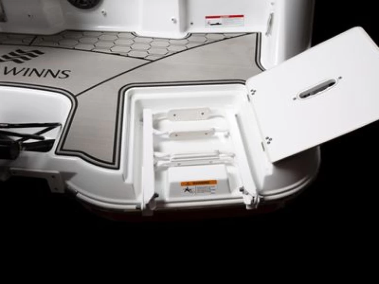 Noleggio a Cannes – Four Winns HD 240 OB su SamBoat