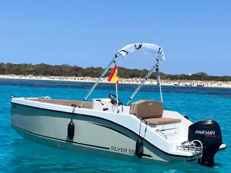 Silver Yacht SILVER 555 da affittare a  La Savina