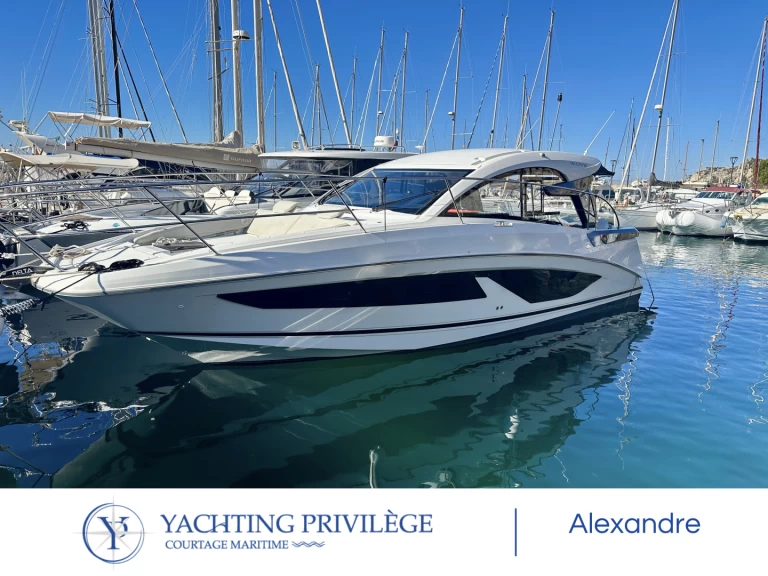 Noleggio barche Bénéteau Gran turismo 36 ob a Marsiglia su Samboat