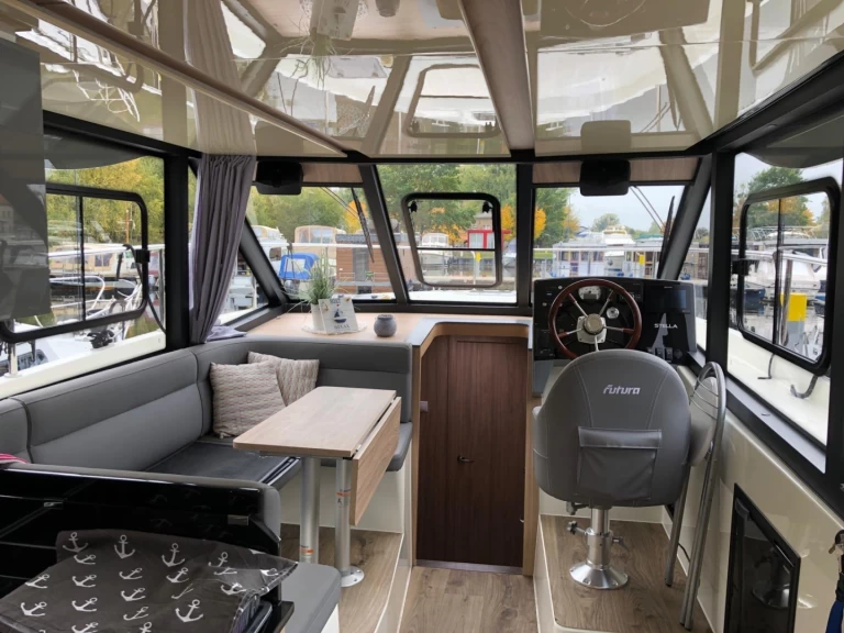 Houseboat a noleggio a Rheinsberg al miglior prezzo