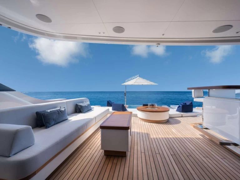 Noleggio barche Benetti KINGS LAIR a Bahamas su Samboat
