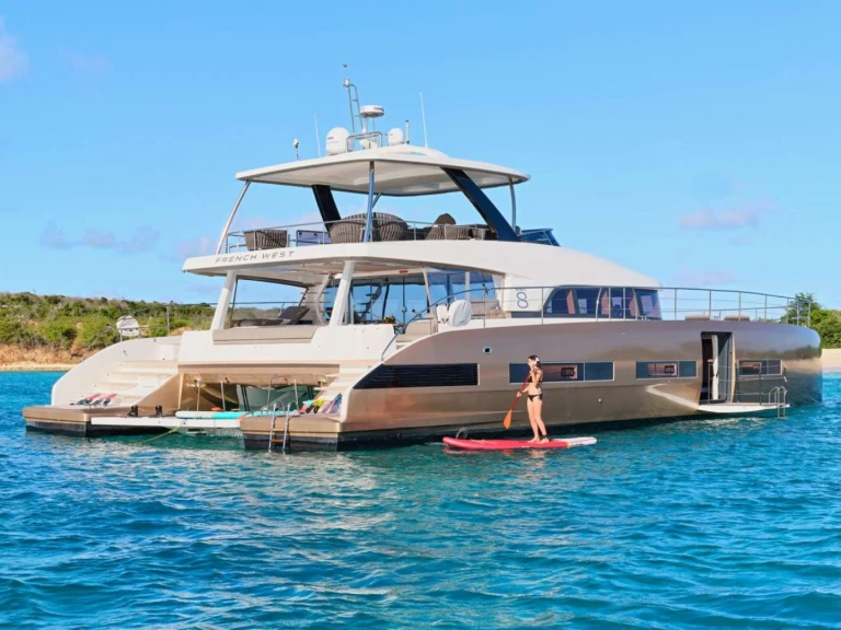 Yacht di lusso a noleggio a Santo Martin al miglior prezzo