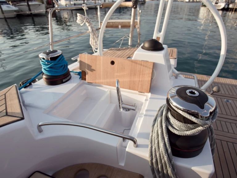 Noleggio Barca a vela a Seget Donji – Elan Impression 50