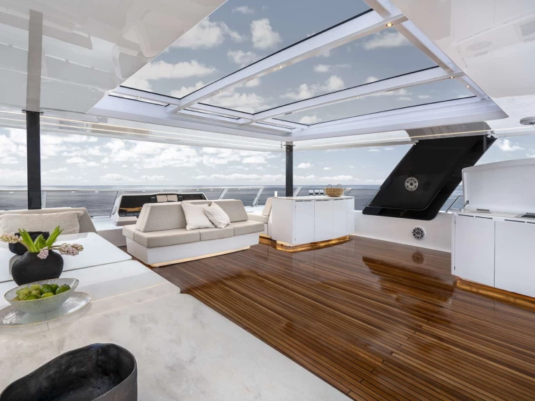 Noleggio Yacht di lusso Sunreef con patente nautica