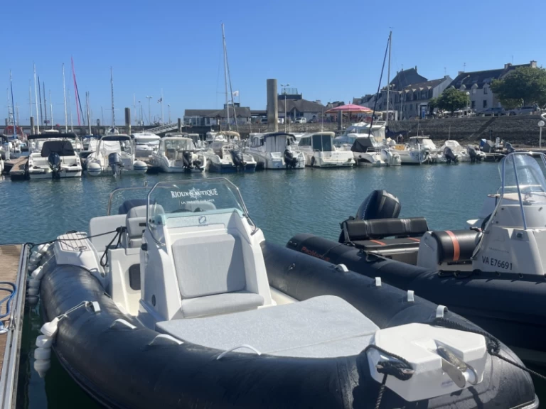 Zodiac Medline 7.5 da affittare a  La Trinité-sur-Mer