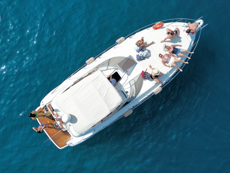 Cranchi Zaffiro 34 da affittare a  Salerno