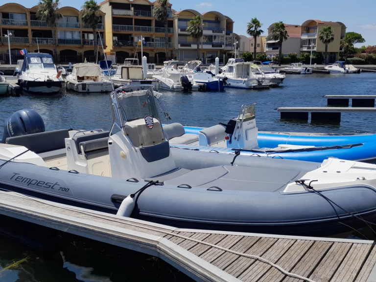 Capelli Tempest 700 da affittare a  Gruissan