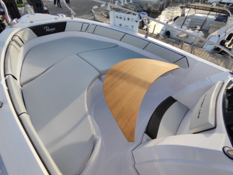 Noleggio a Fréjus – Ranieri Voyager 19 S su SamBoat
