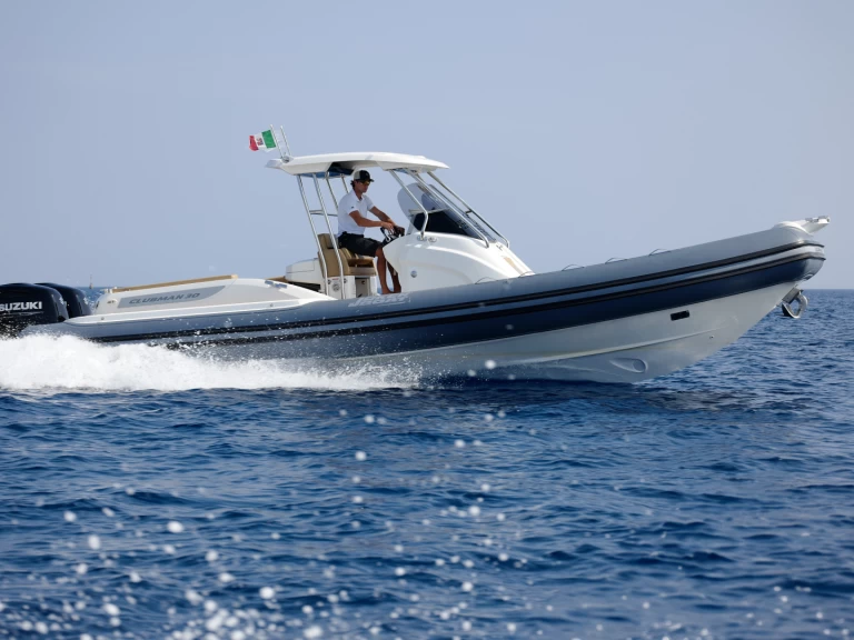 Noleggio barche Porto Cervo economico Clubman 30