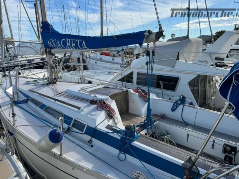 Noleggio a Sanremo – Cantiere Del Pardo Grand Soleil 343 su SamBoat