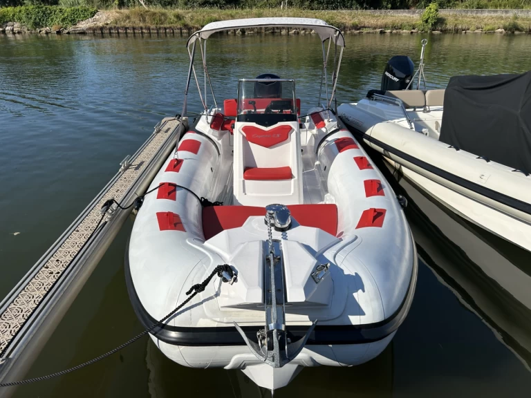 Noleggio barche Hyères economico Cayman 21 Sport