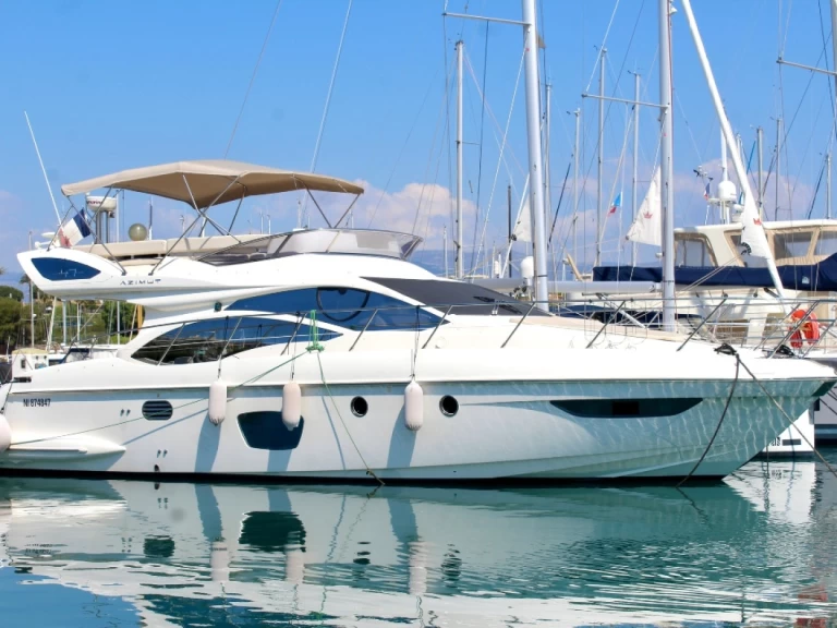 Azimut Azimut 47 Fly da affittare a  Antibes