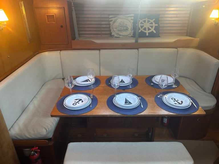 Barca a vela a noleggio a La Spezia al miglior prezzo