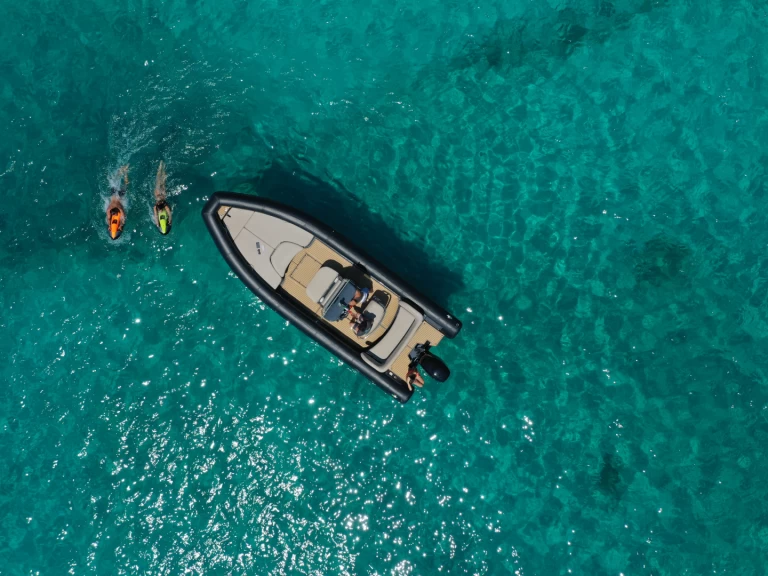 Gommone a noleggio a Porto Cervo al miglior prezzo