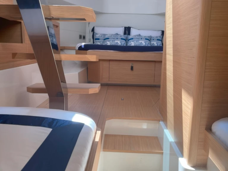 Barca a motore a noleggio a Beaulieu-sur-Mer al miglior prezzo