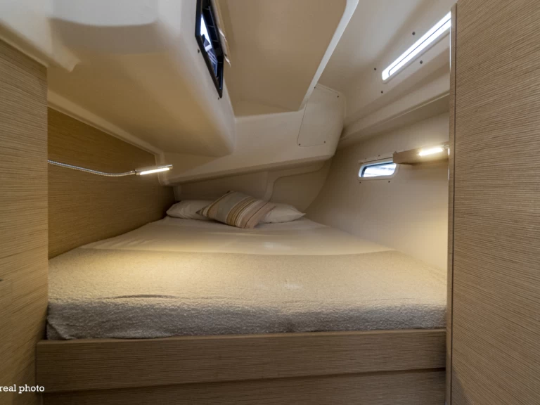 Hanse Hanse 388 da affittare a  Cannigione