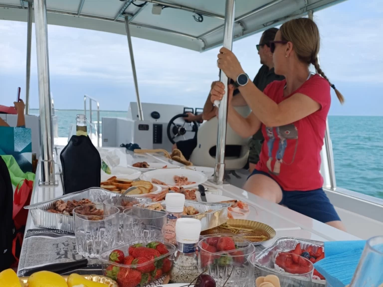 Noleggio barche Lagoon 33 solar a Caorle su Samboat