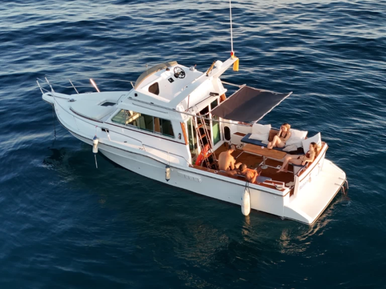 Noleggio a Badalona – Fibresport 980 su SamBoat