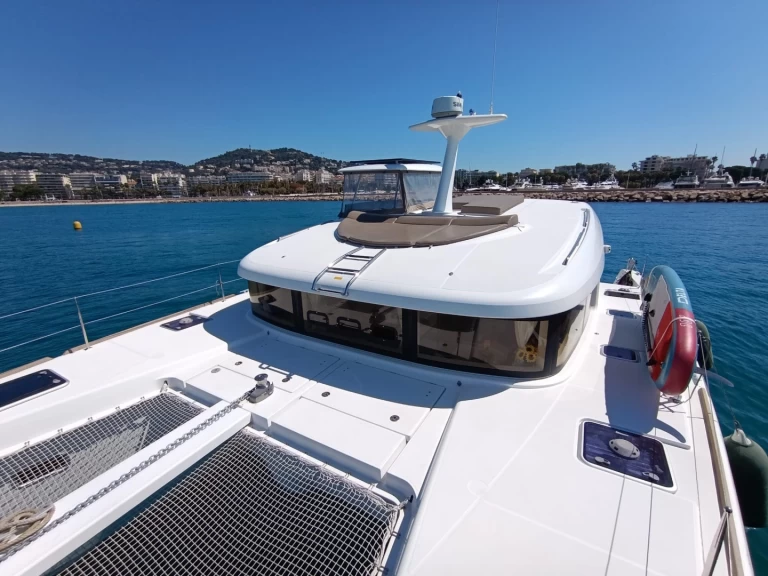 Noleggio barche Lagoon Lagoon 40 a Cannes su Samboat
