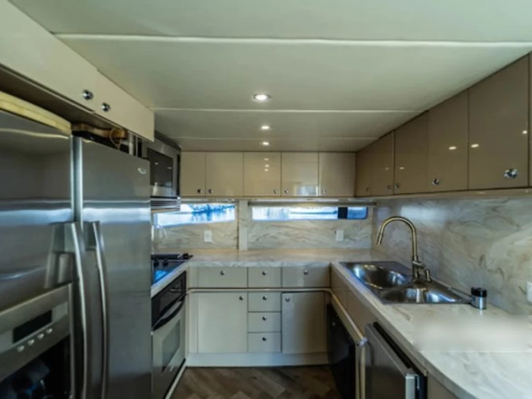 Custom Motor Yacht da affittare a  Newport Beach